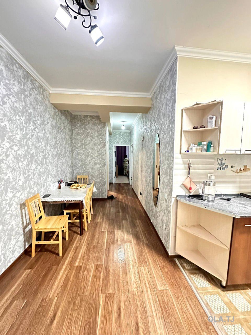 2 комнатная квартира, 13 этаж, 60 м²