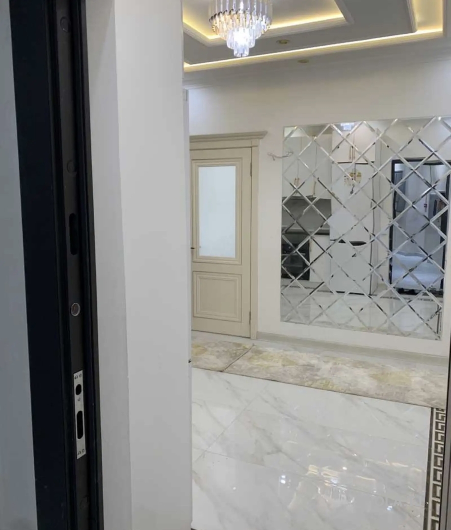 3 комнатная квартира, 9 этаж, 80 м²