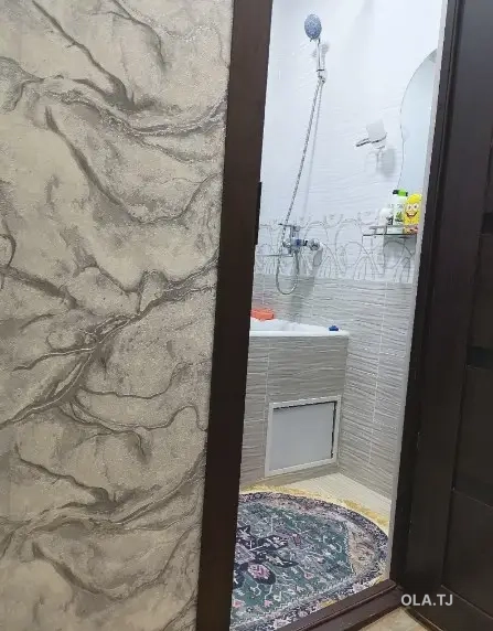 4 комнатная квартира, 2, 81 м²