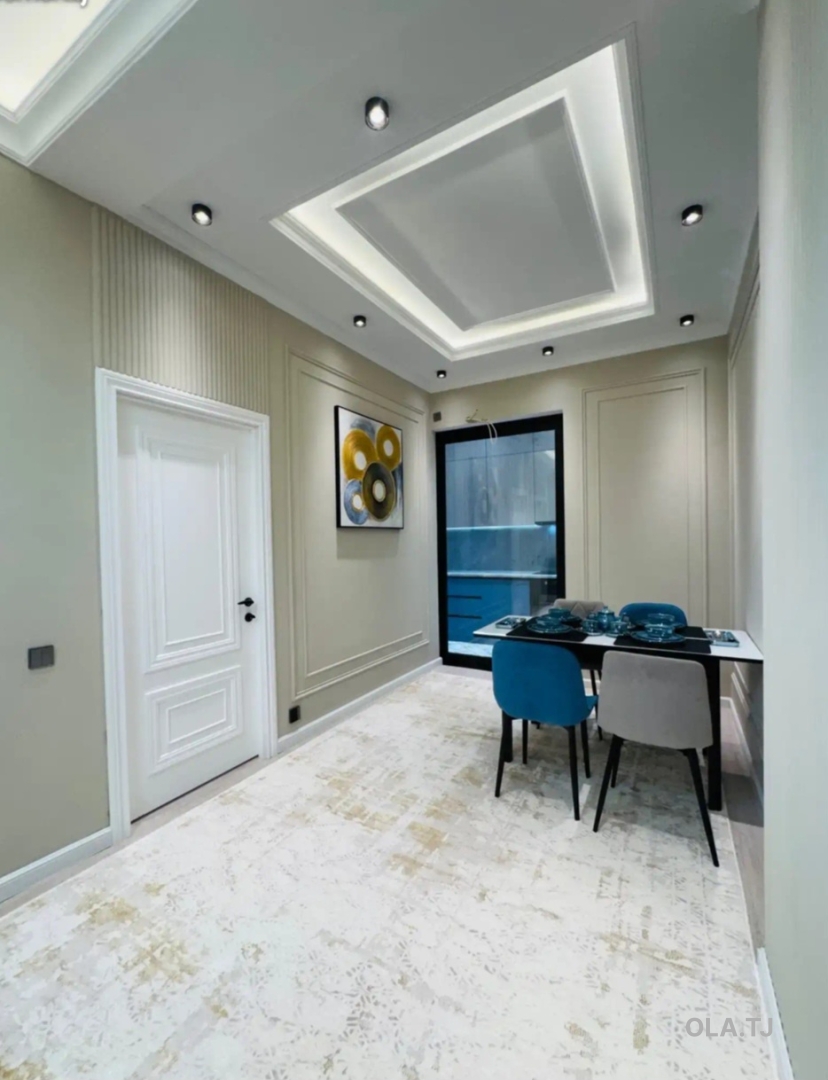 4 комнатная квартира, 3, 88 м²