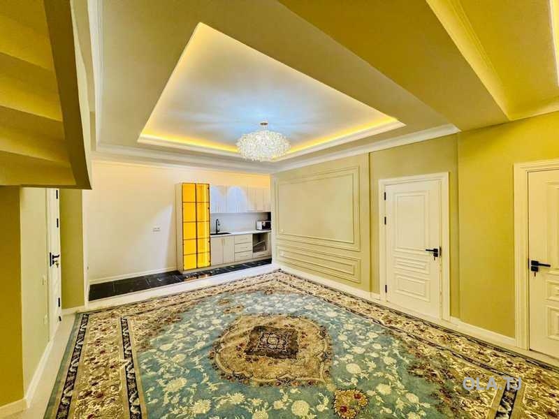 2 комнатная квартира, 10 этаж, 150 м²