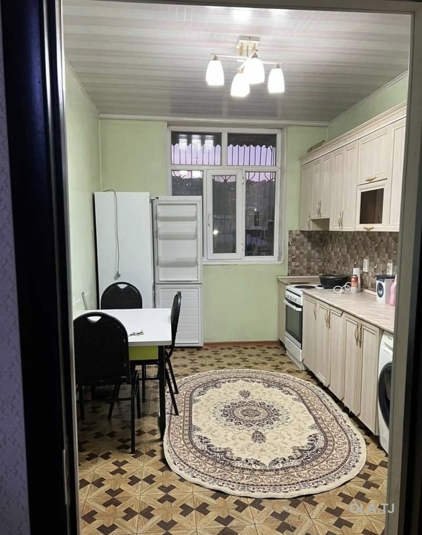 3 комнатная квартира, 4 этаж, 80 м²