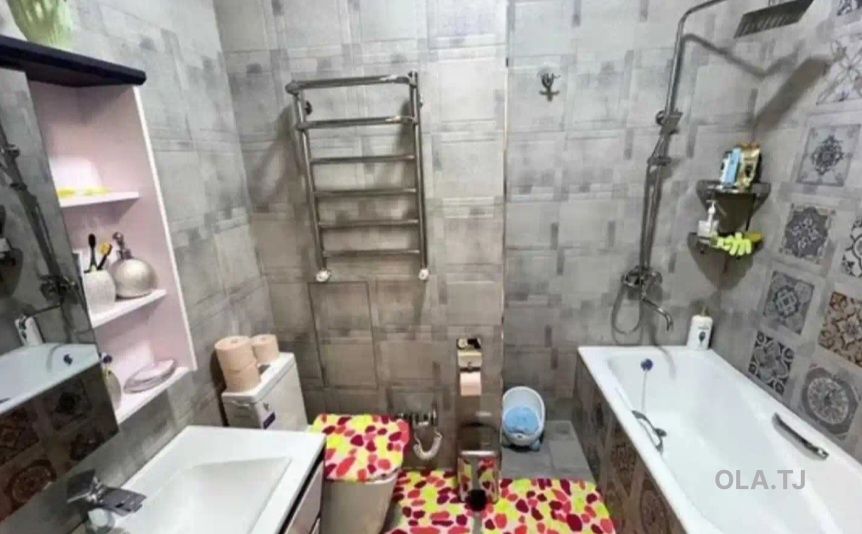 2 комнатная квартира, 2 этаж, 63 м²