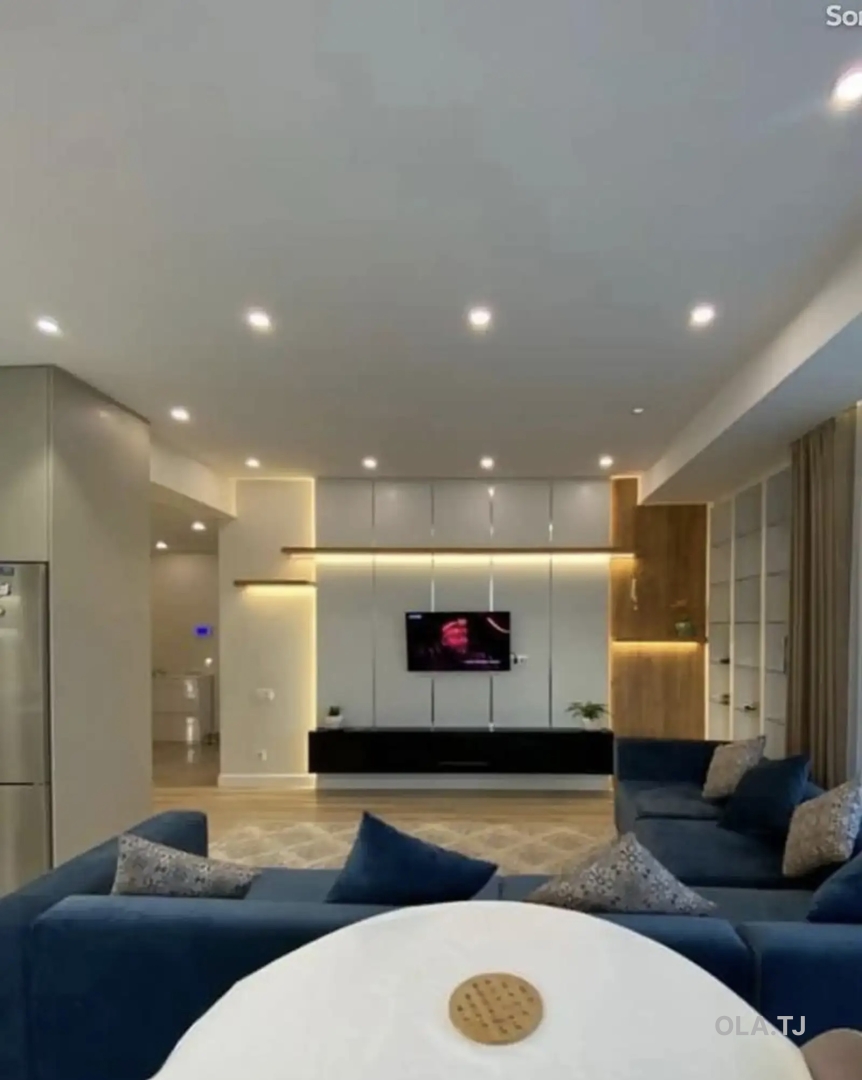 3 комнатная квартира, 14 этаж, 100 м²