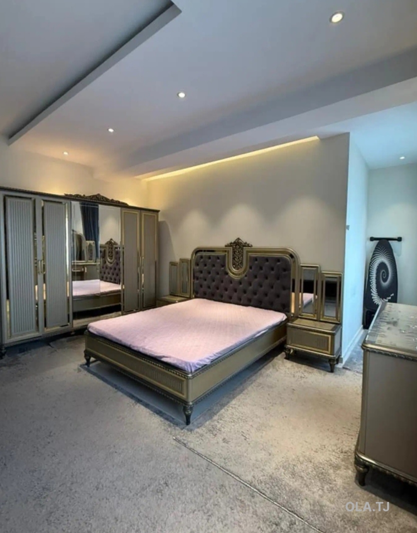 6 комнатная квартира, 9 этаж, 300 м²