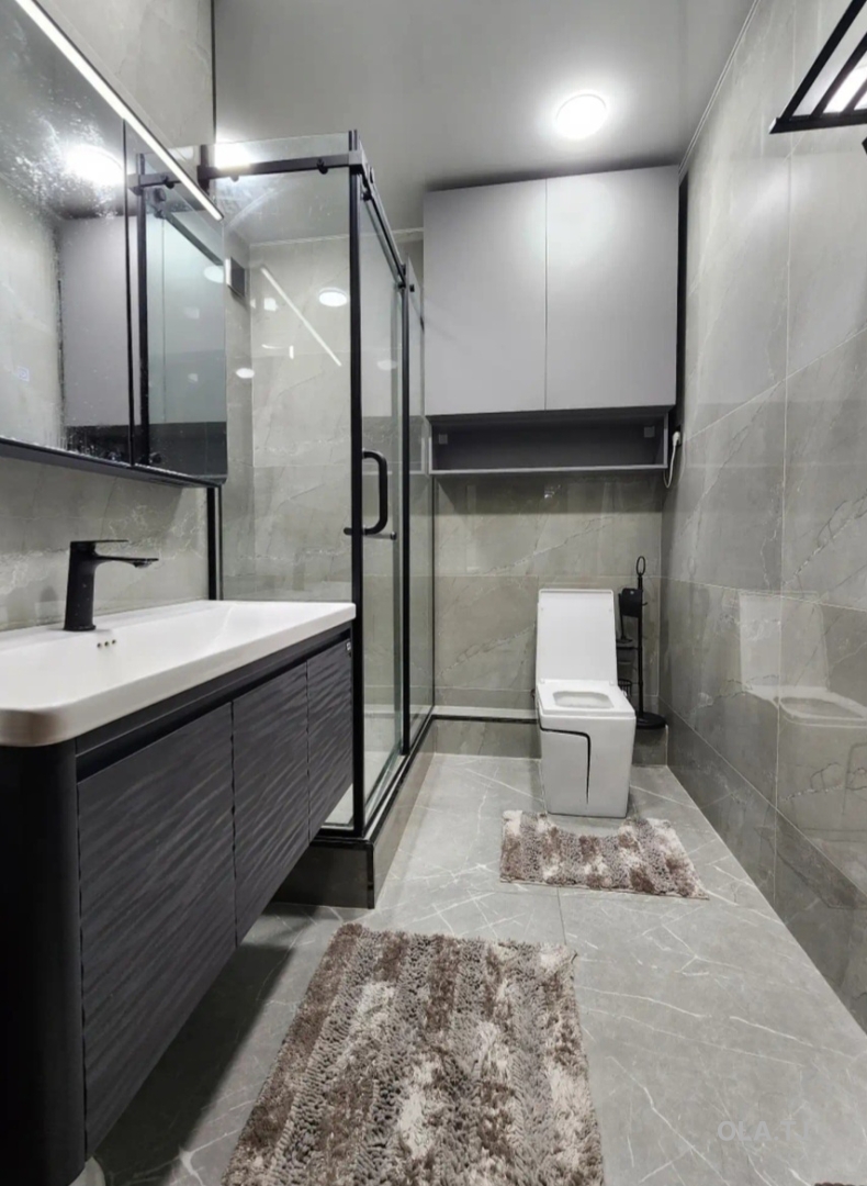 4 комнатная квартира, 6, 140 м²