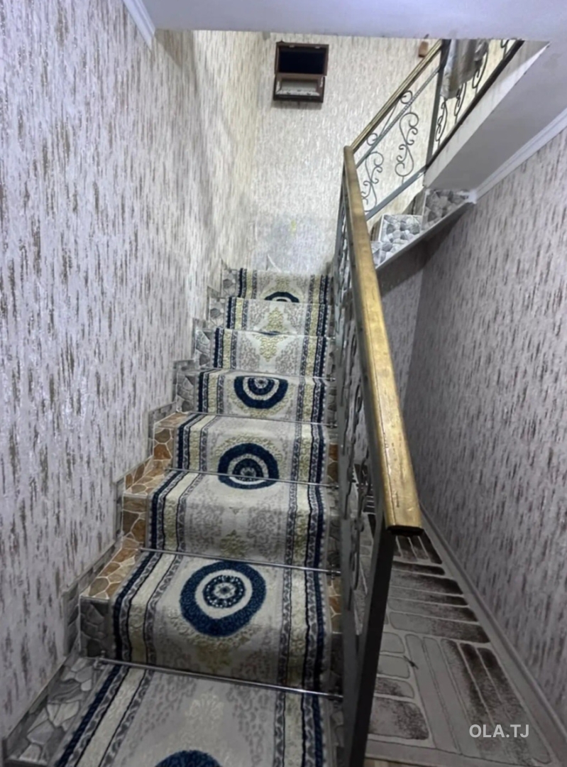 4 комнатная квартира, 1 этаж, 95 м²