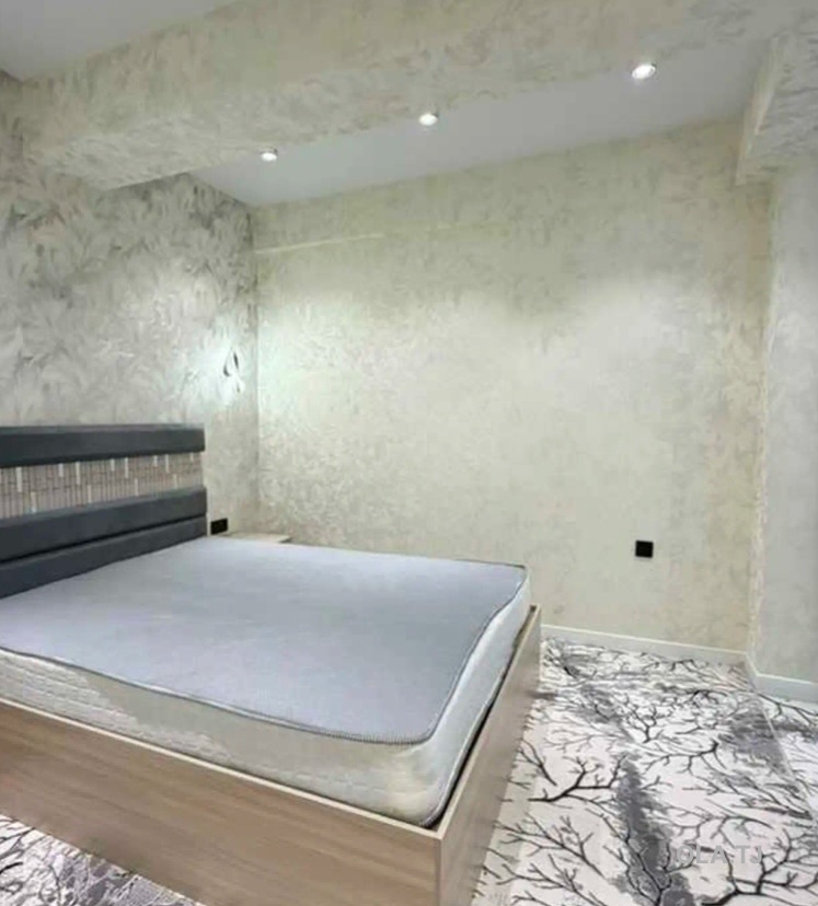3 комнатная квартира, 4 этаж, 80 м²