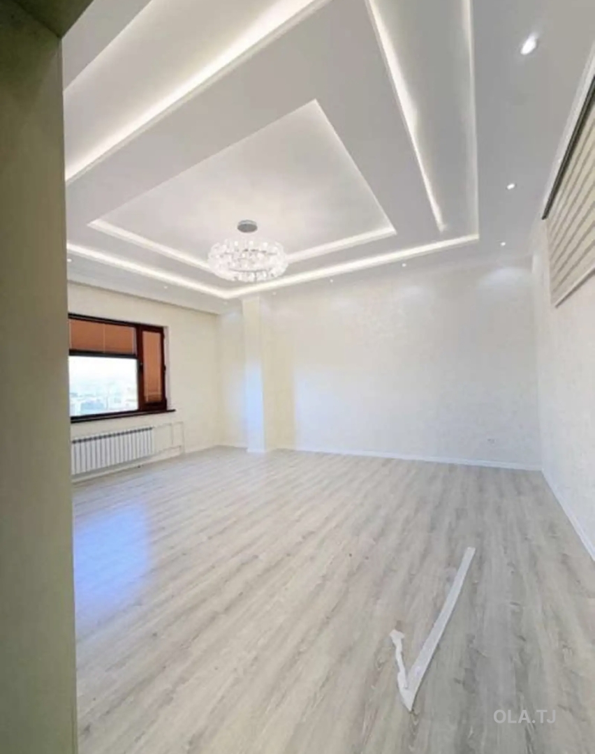 3 комнатная квартира, 20 этаж, 160 м²