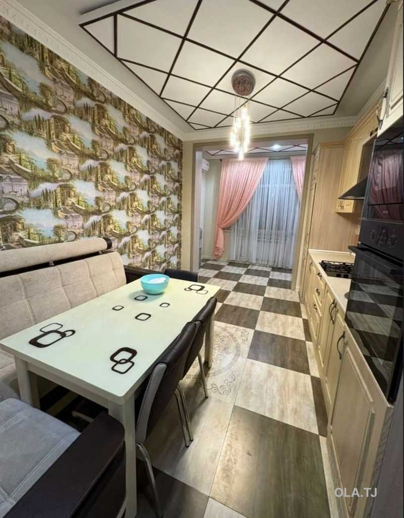 3 комнатная квартира, 7 этаж, 120 м²