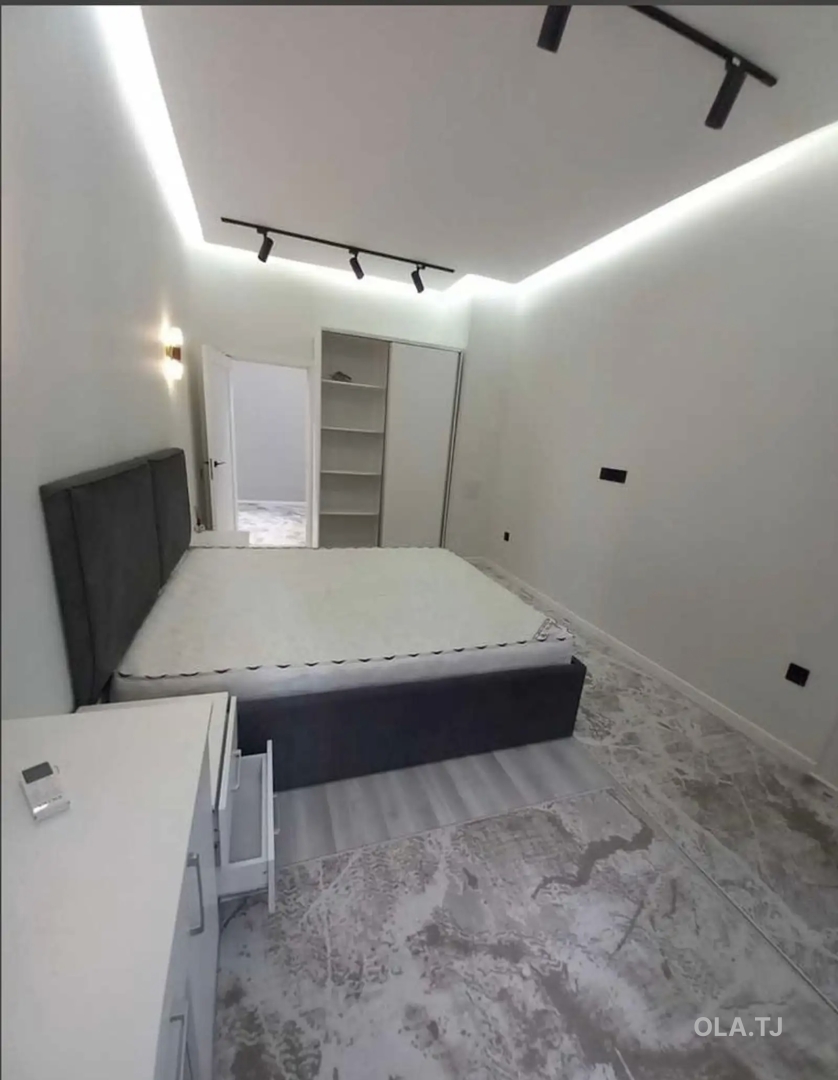 2 комнатная квартира, 11 этаж,