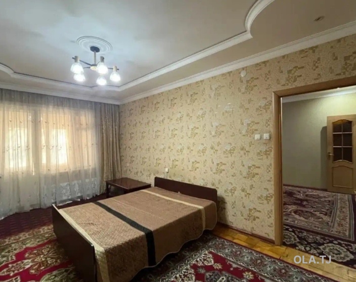 4 комнатная квартира, 1 этаж, 70 м²