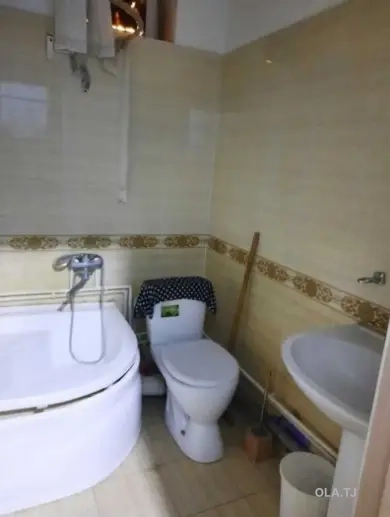 6 комнатная квартира, Цокольный этаж, 55 м²