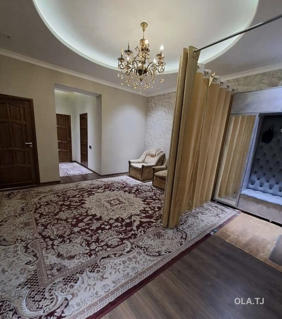 3 комнатная квартира, 1 этаж, 100 м²