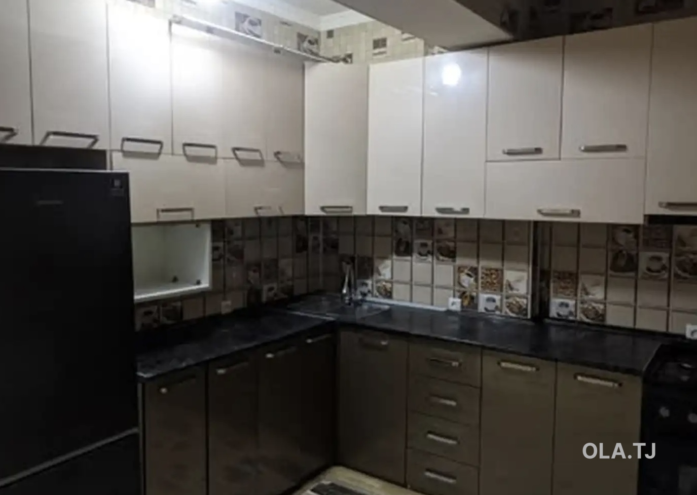 3 комнатная квартира, 4 этаж, 77 м²