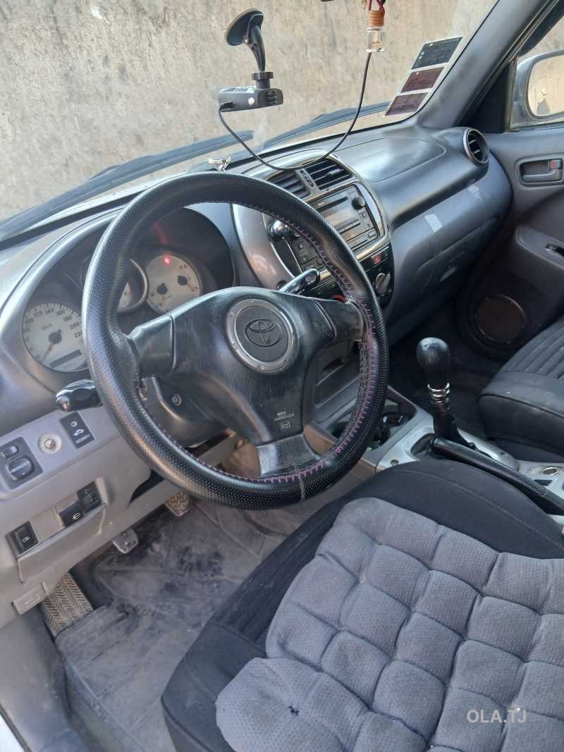Toyota RAV4,  2003