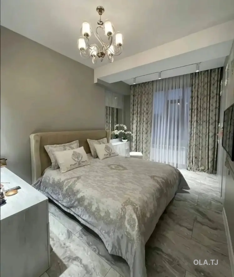2 комнатная квартира, 2 этаж, 77м²
