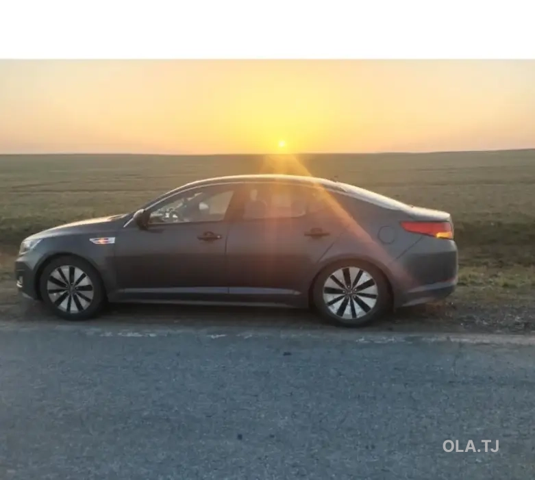 Kia K5,  2011