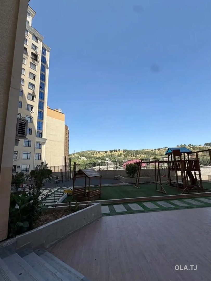 2 комнатная квартира, 13 этаж, 101 м²