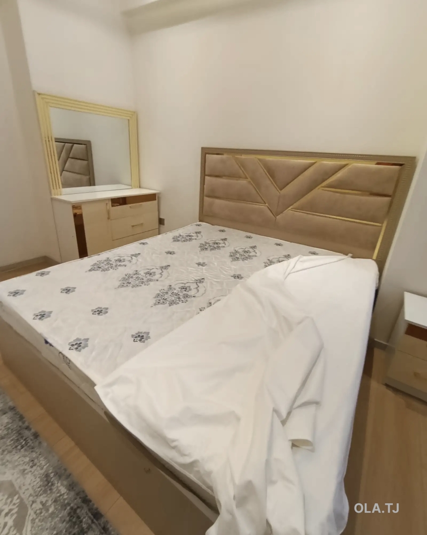 3 комнатная квартира, 12 этаж, 130 м²