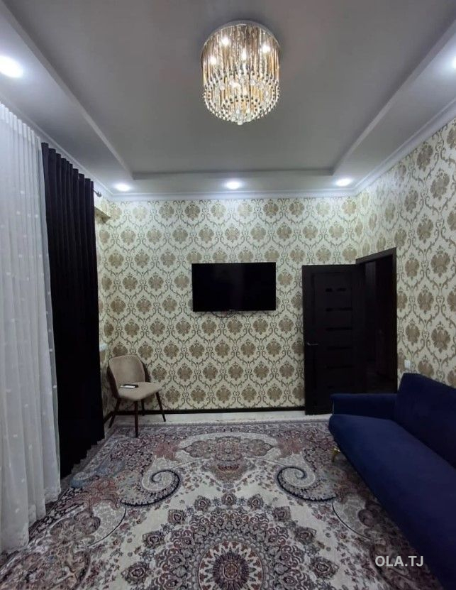 2 комнатная квартира,  этаж,