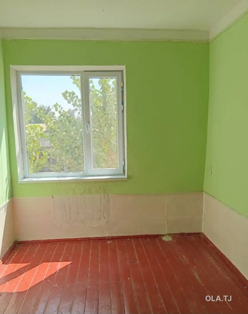 5 комнатная квартира, 2 этаж, 105 м²