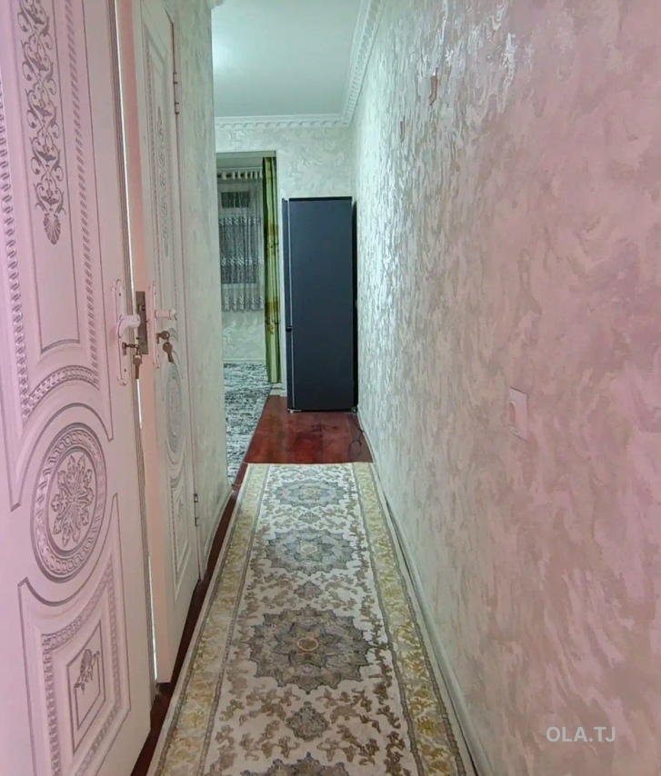 4 комнатная квартира, 2, 80 м²