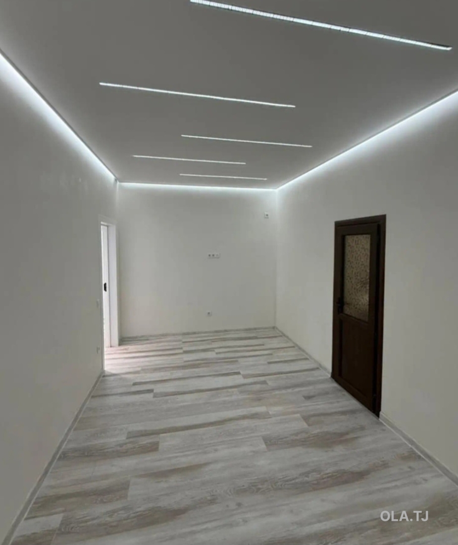 6 комнатная квартира, 2 этаж, 455 м²