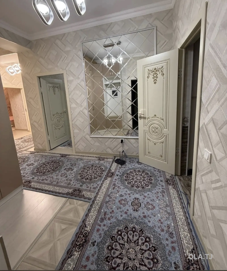 3 комнатная квартира, 14 этаж, 85 м²