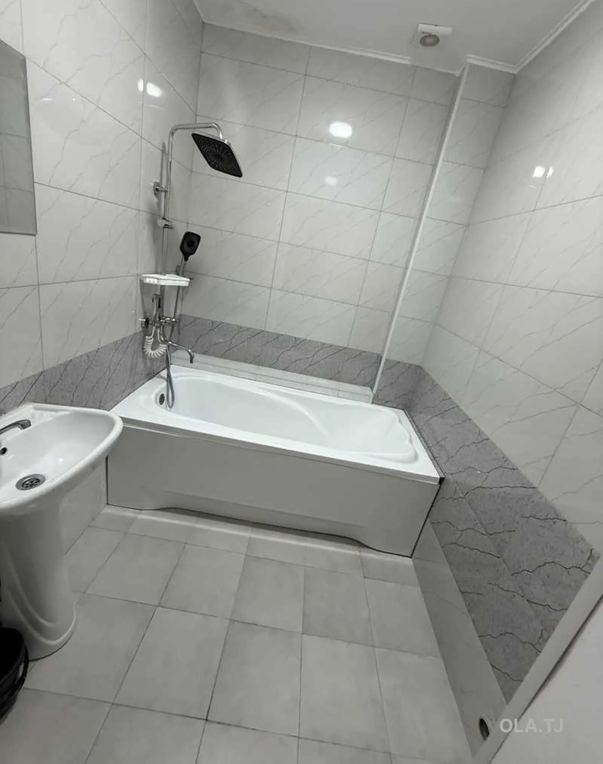 2 комнатная квартира, 9 этаж, 125 м²