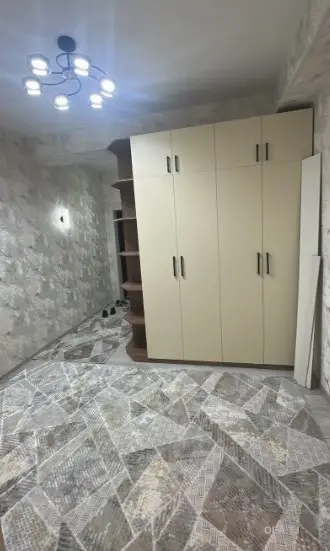 3 комнатная квартира, 2 этаж, 80 м²