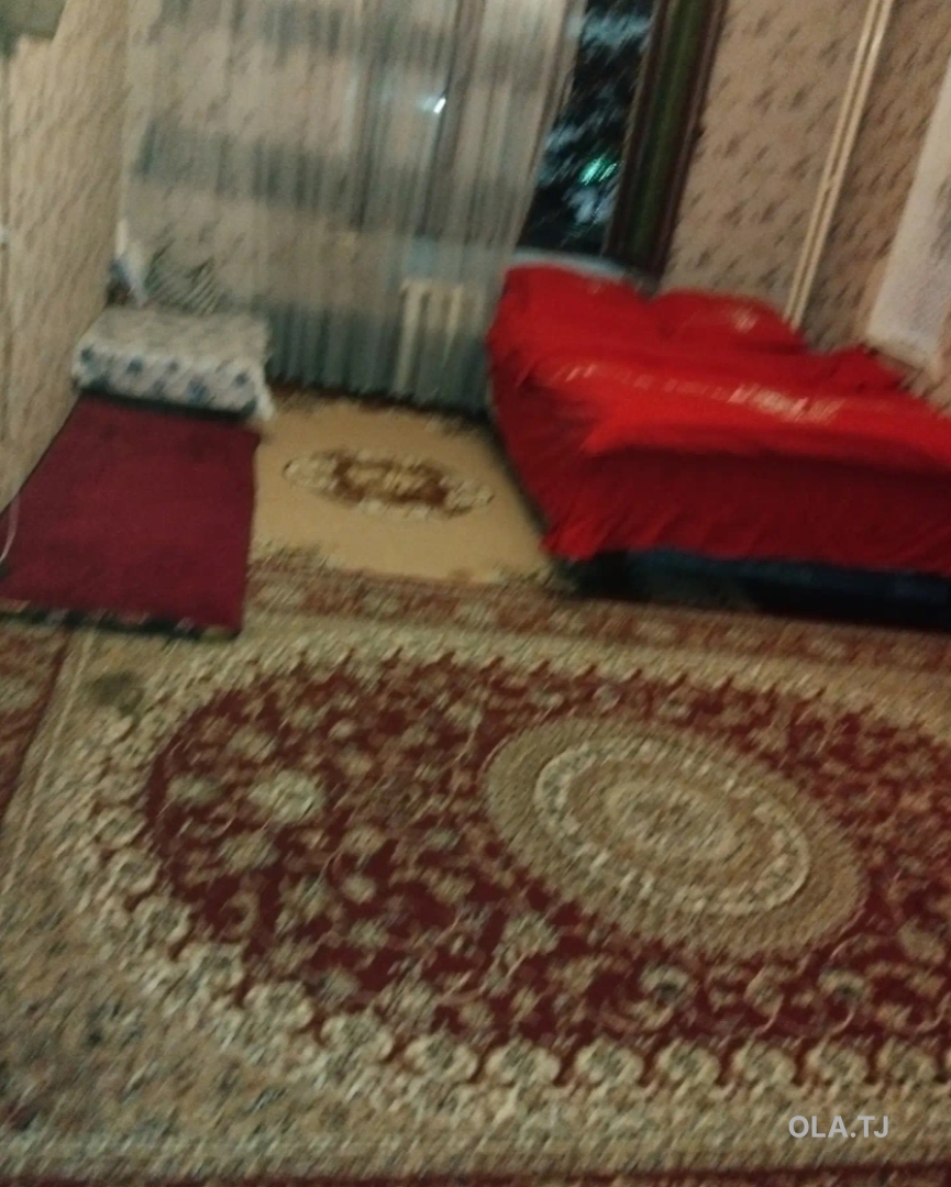 Комната в 1 комнатной квартире, 1/,
