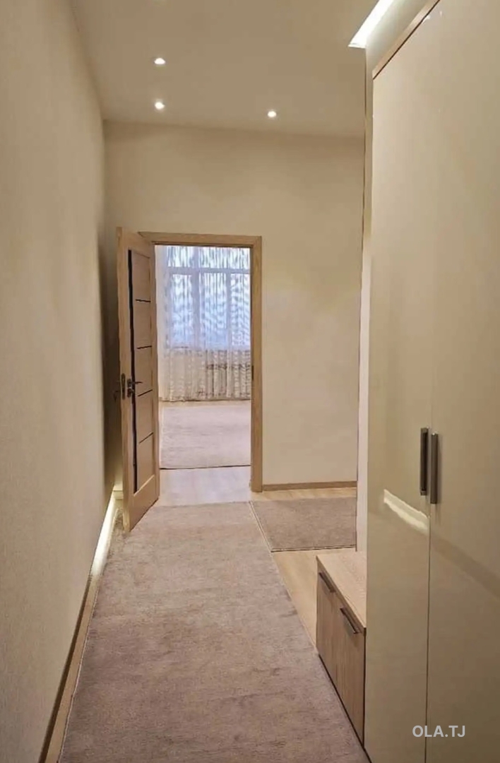 2 комнатная квартира, 13 этаж, 65 м²