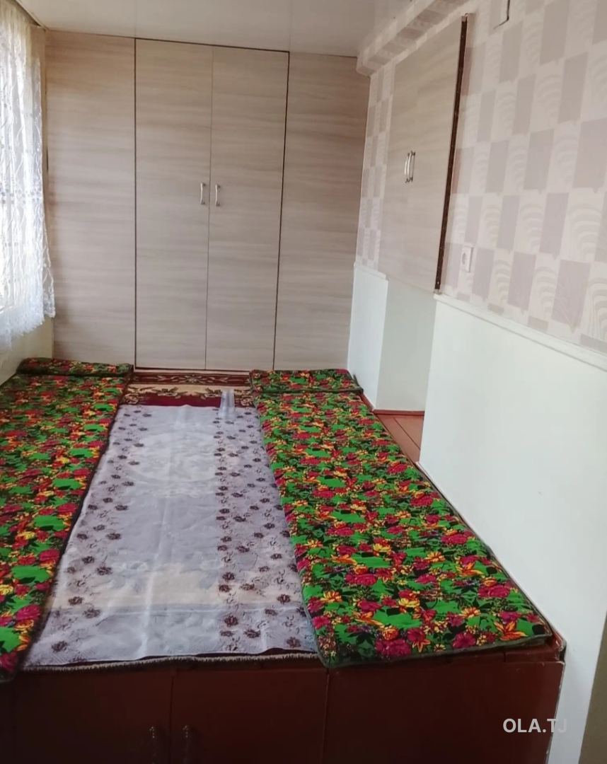 3 комнатная квартира, 3 этаж, 43 м²