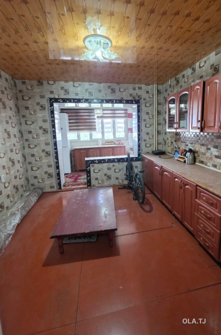 4 комнатная квартира, 7, 156 м²