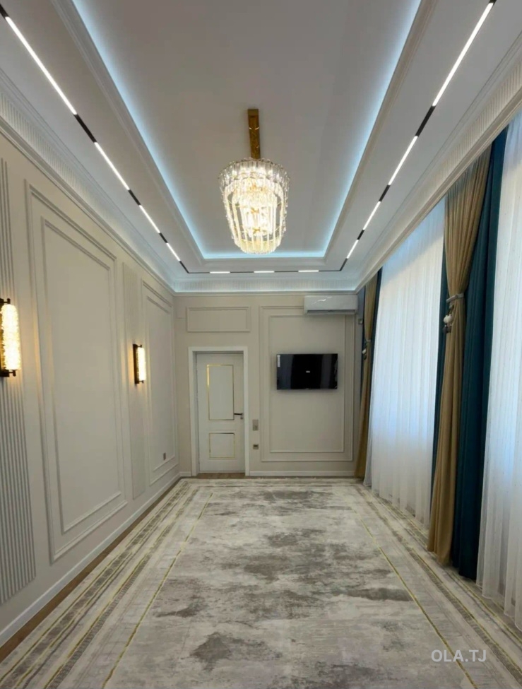 4 комнатная квартира, 10, 138 м²