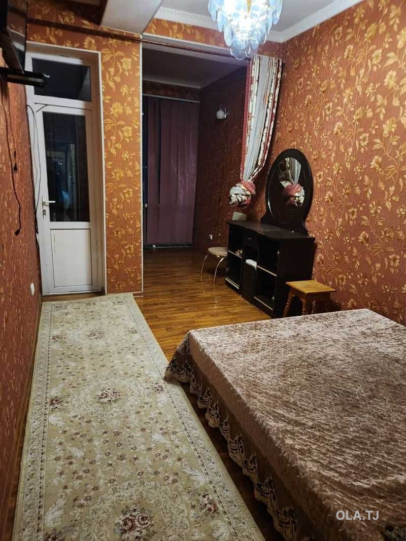 3 комнатная квартира, 2 этаж, 92 м²