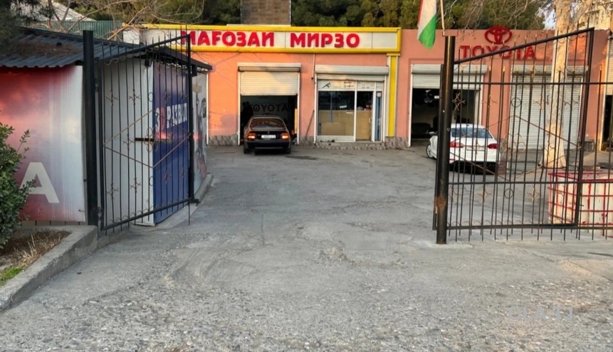 Помещение под магазин / салон, 700м², трасса Бобочон гафуров автостанция