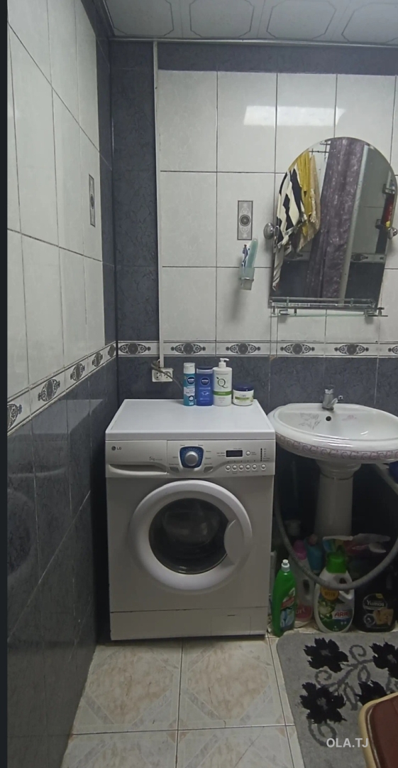 5 комнатная квартира, 2 этаж, 105 м²