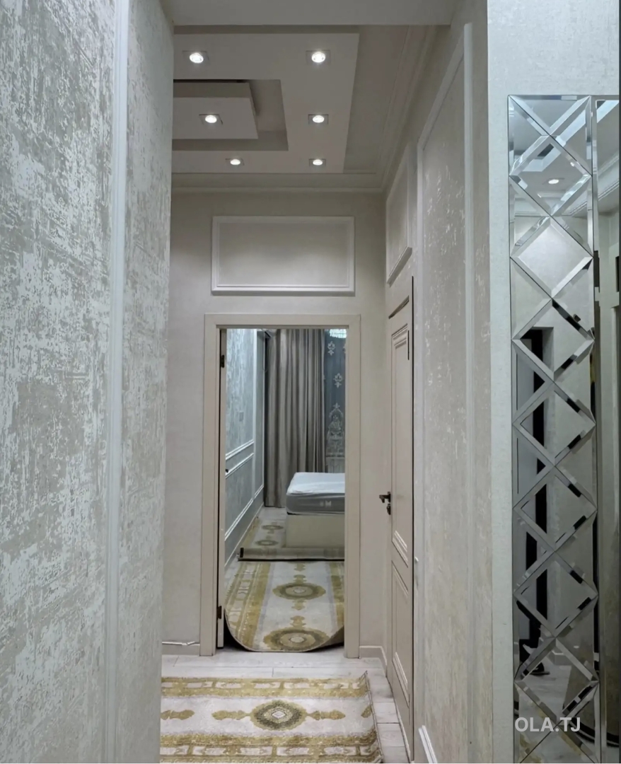 2 комнатная квартира, 10 этаж, 70 м²
