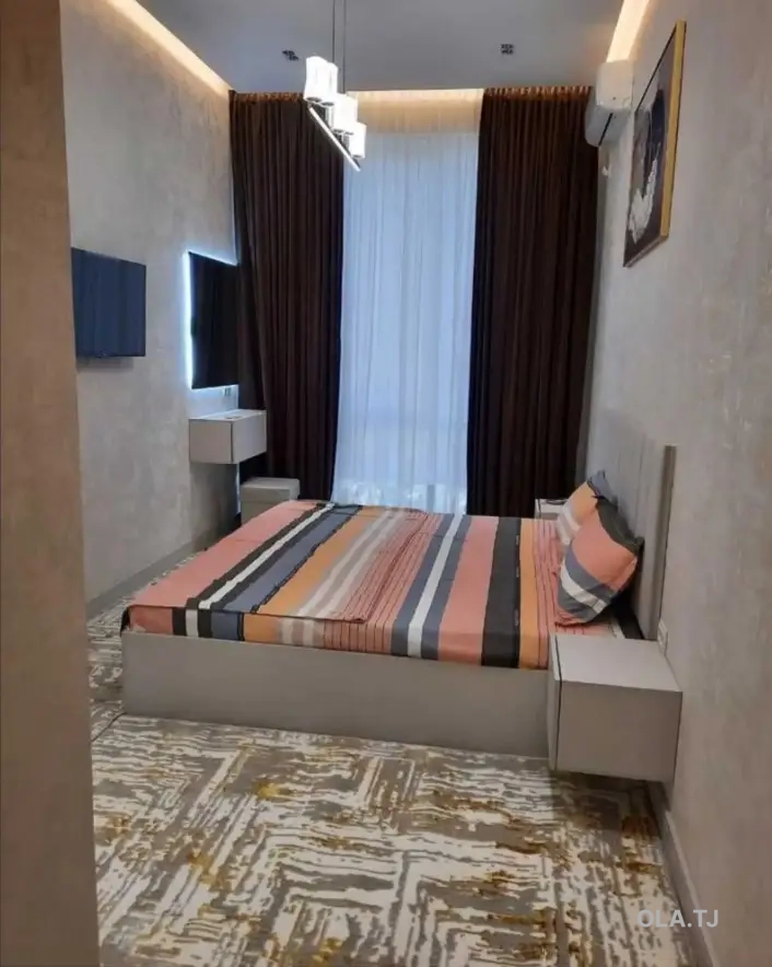 2 комнатная квартира, 9 этаж, 80 м²