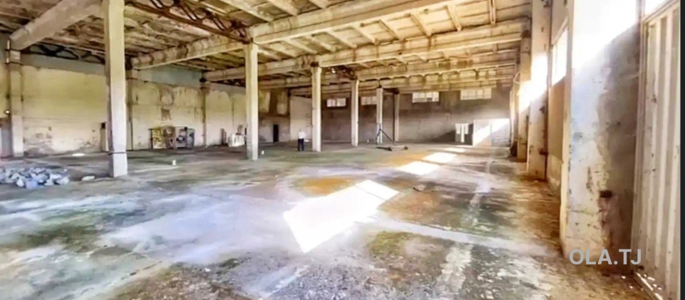 Помещение под свободное назначение, 4000м², 15 км
