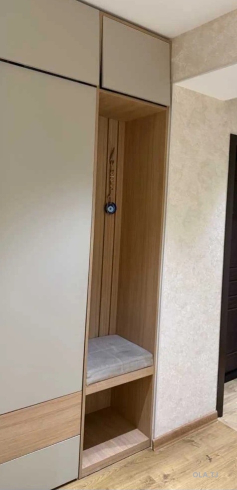 4 комнатная квартира, 4, 75 м²