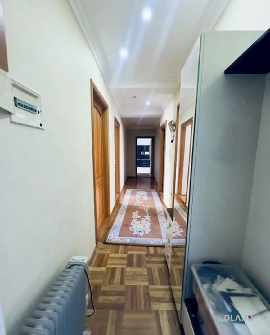 3 комнатная квартира, 3 этаж, 100 м²