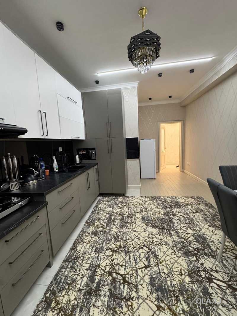 2 комнатная квартира, 13 этаж, 71 м²
