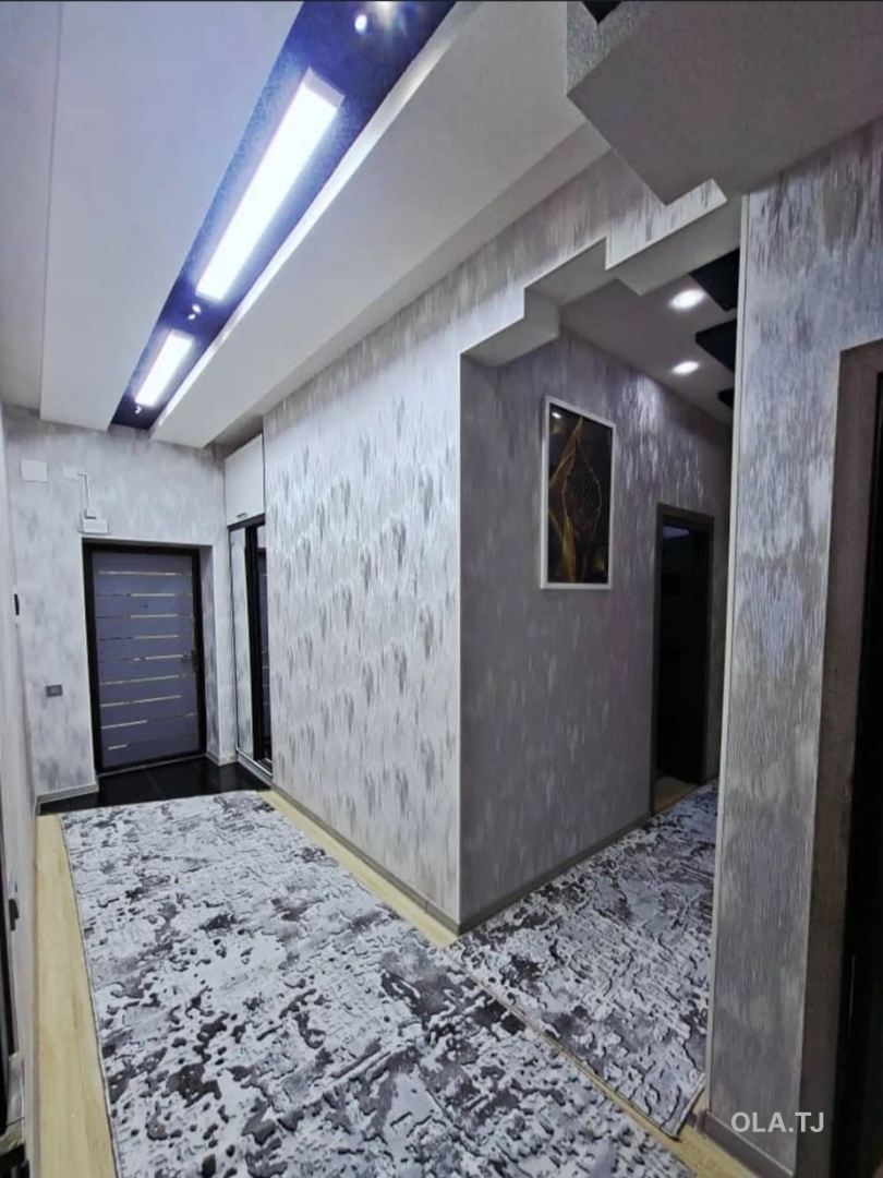 3 комнатная квартира, 1 этаж, 91 м²