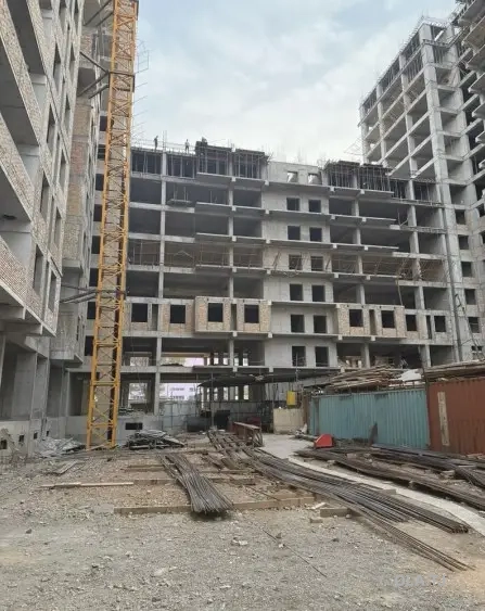 4 комнатная квартира, 6/, 156 м²