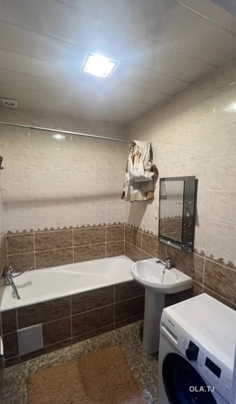 2 комнатная квартира, 13 этаж, 70 м²