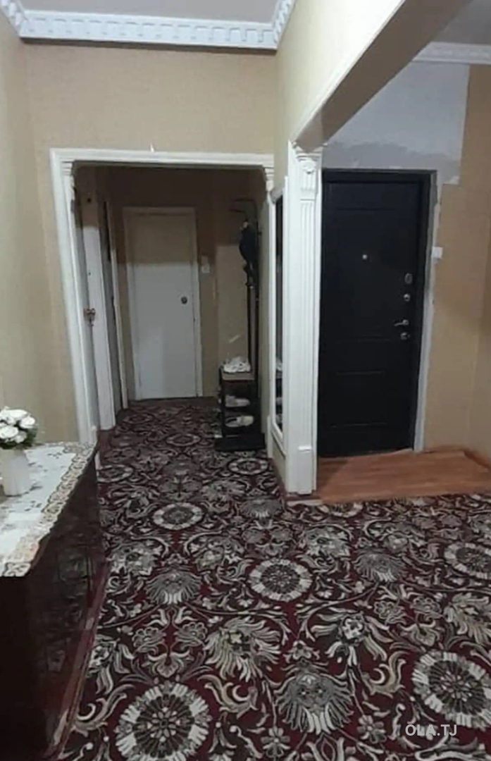 4 комнатная квартира, 1, 88 м²