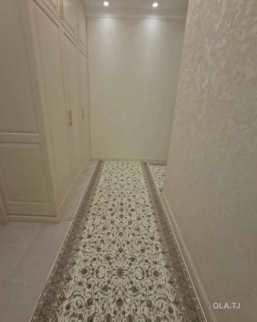 6 комнатная квартира, 8 этаж, 190 м²